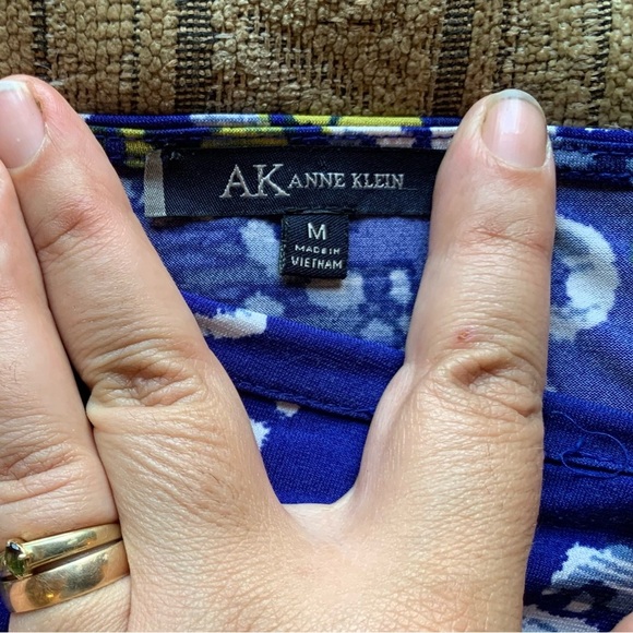 Anne Klein Vibrant Blue Patterned Blouse - Picture 4 of 4